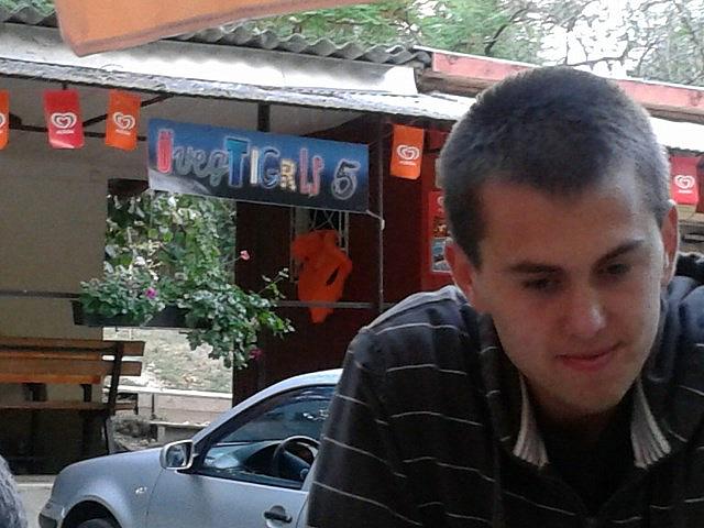 2012-09-06 18.39.32 [640x480]
